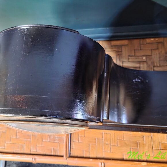 New Haven Clock Co Mantle Clock - Picture 2 of 10